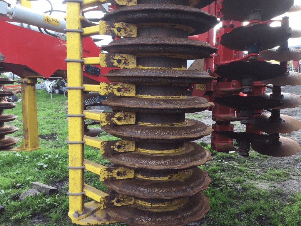 Grubber des Typs Pöttinger Terradisc 4001 T, Gebrauchtmaschine in azerailles (Bild 7)