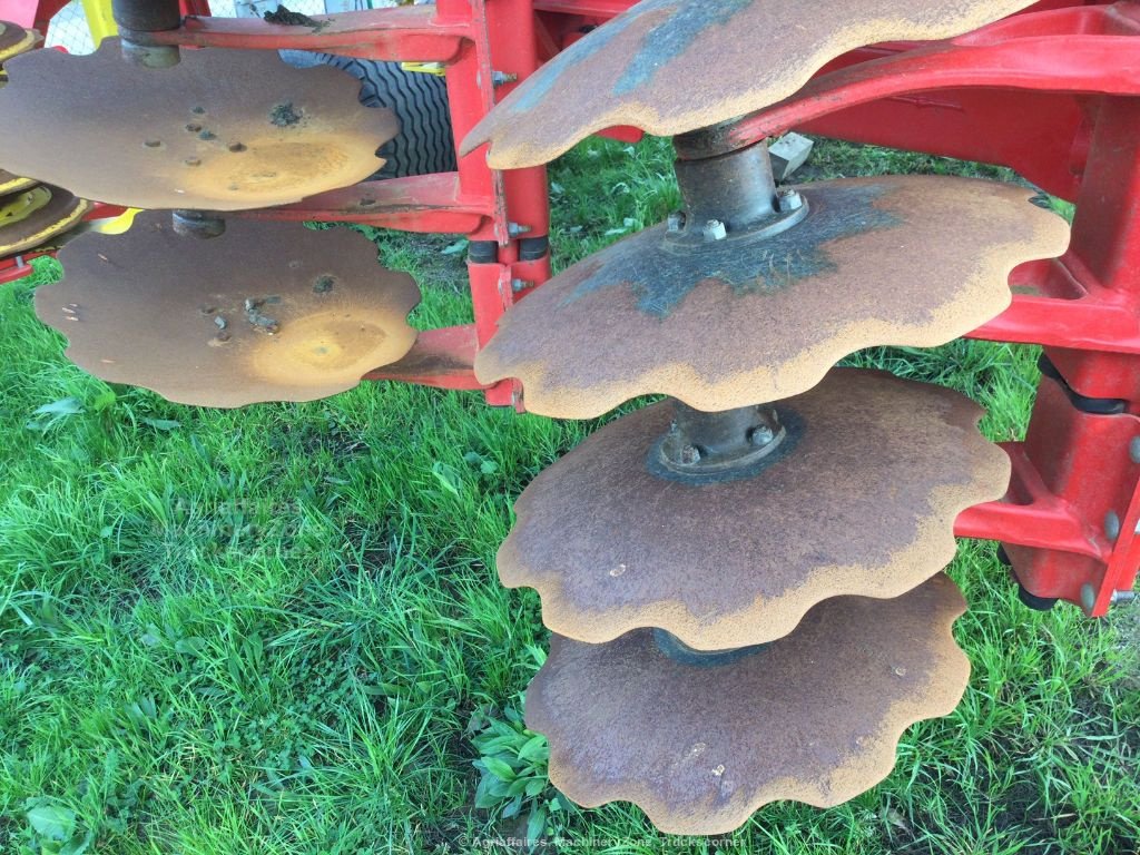 Grubber des Typs Pöttinger Terradisc 4001T, Gebrauchtmaschine in azerailles (Bild 3)