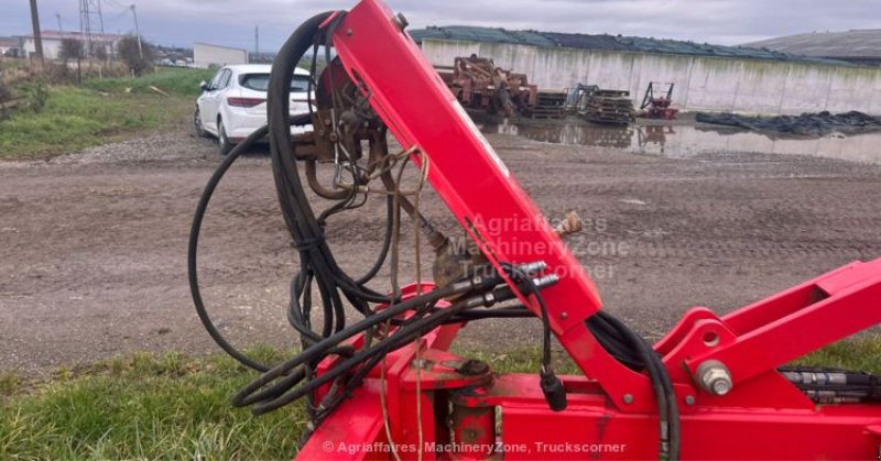 Grubber des Typs Pöttinger Terradisc 5001T, Gebrauchtmaschine in azerailles (Bild 8)