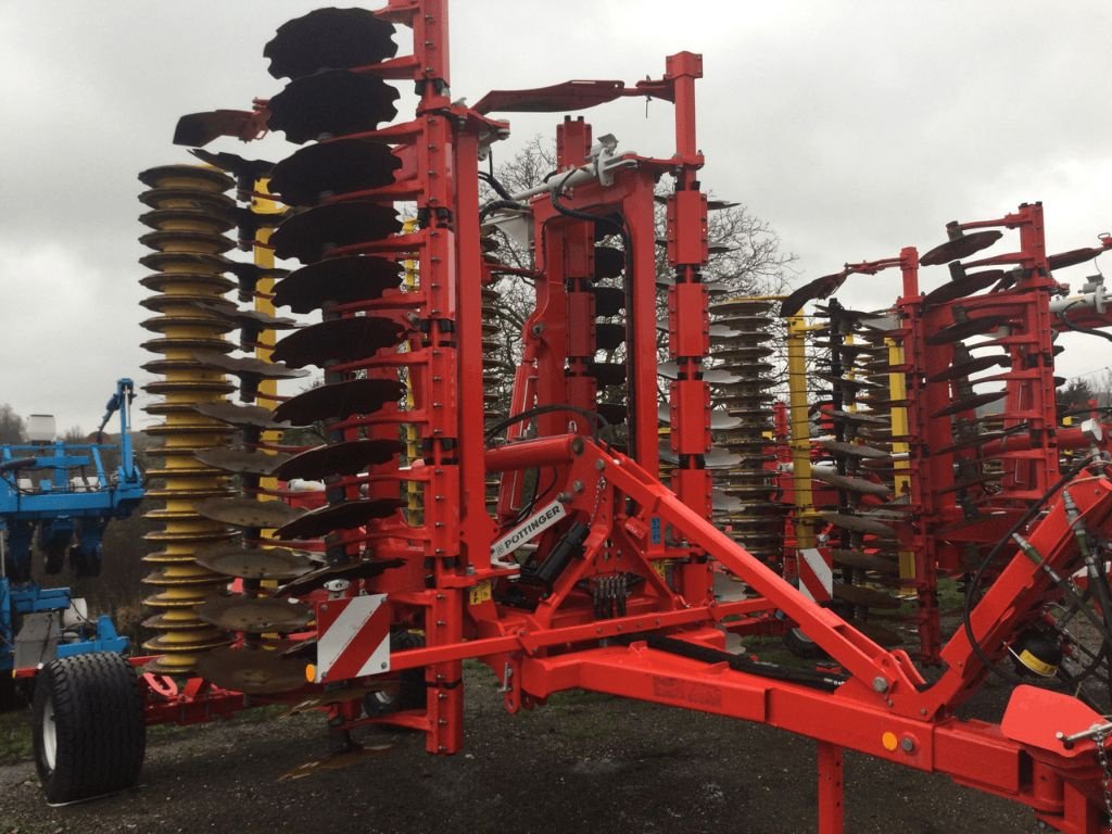 Grubber des Typs Pöttinger Terradisc 6001T, Gebrauchtmaschine in azerailles (Bild 1)