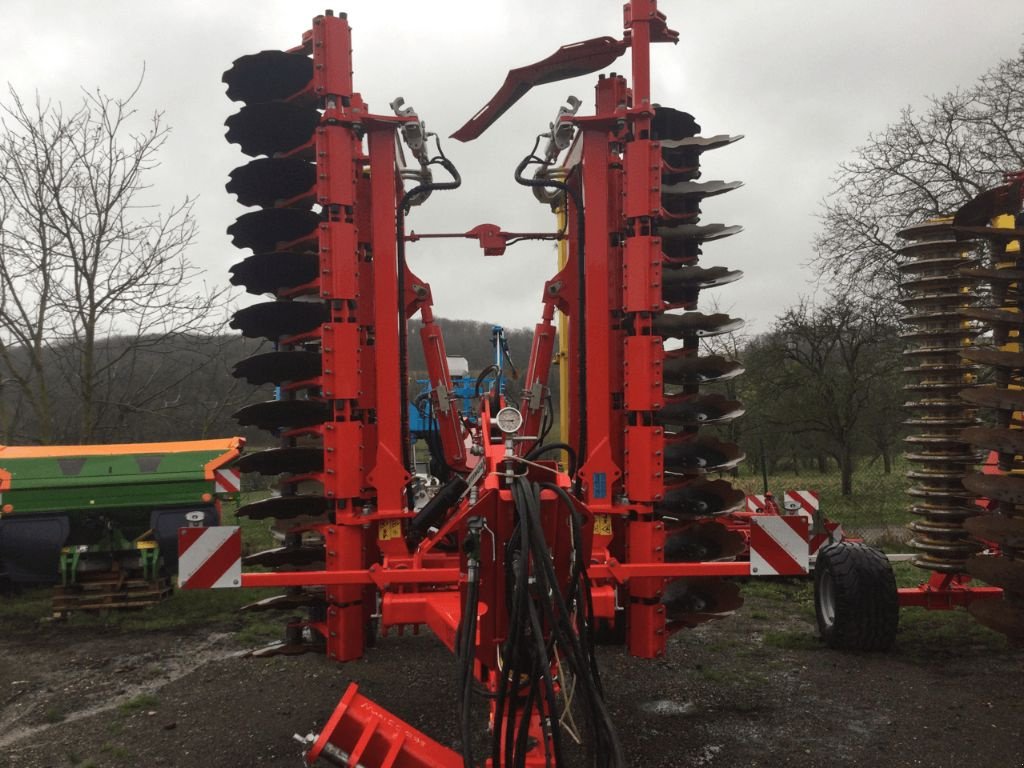 Grubber des Typs Pöttinger Terradisc 6001T, Gebrauchtmaschine in azerailles (Bild 3)