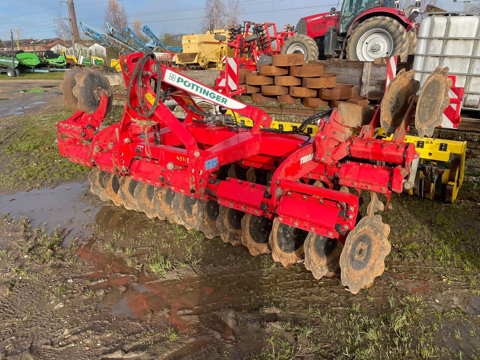 Grubber a típus Pöttinger TERRADISC3501, Gebrauchtmaschine ekkor: BOSC LE HARD (Kép 1)