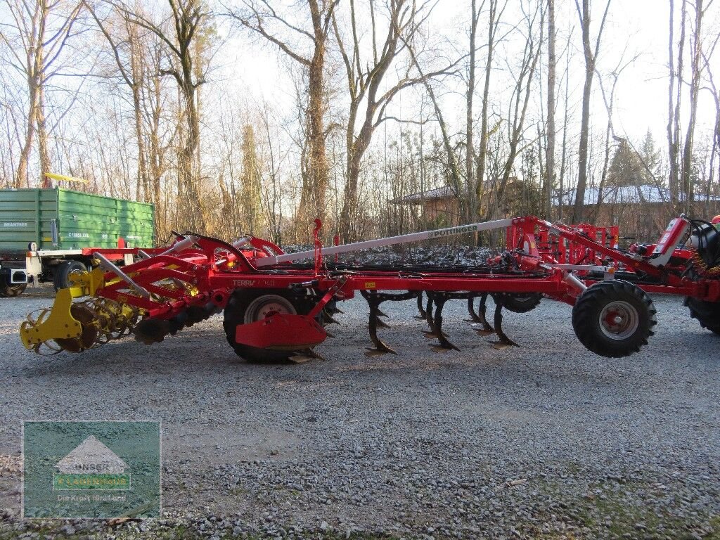 Grubber des Typs Pöttinger TERRIA 4040, Gebrauchtmaschine in Hofkirchen (Bild 7)
