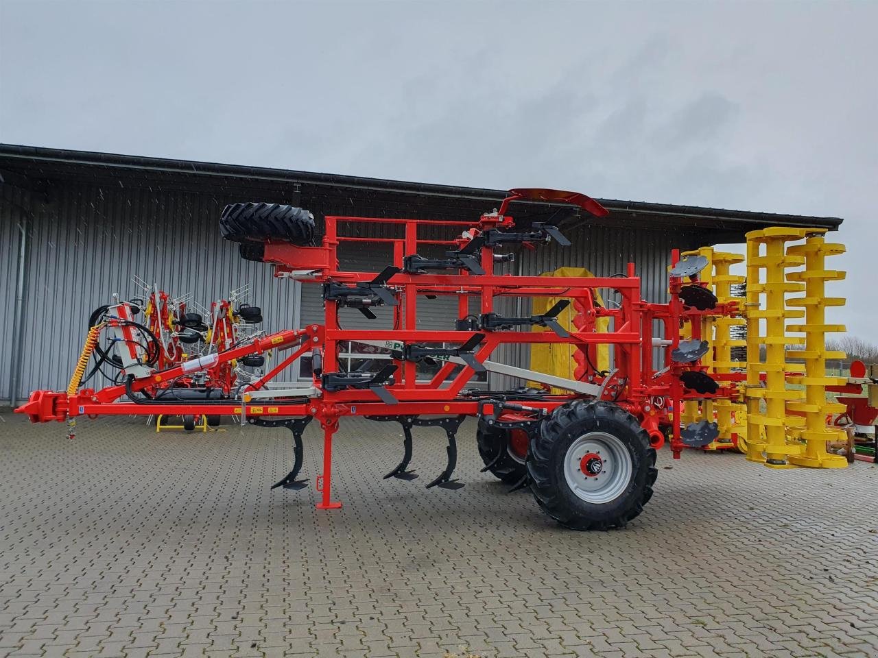 Grubber des Typs Pöttinger TERRIA 5030 SONDERPREIS, Neumaschine in Worms (Bild 2)