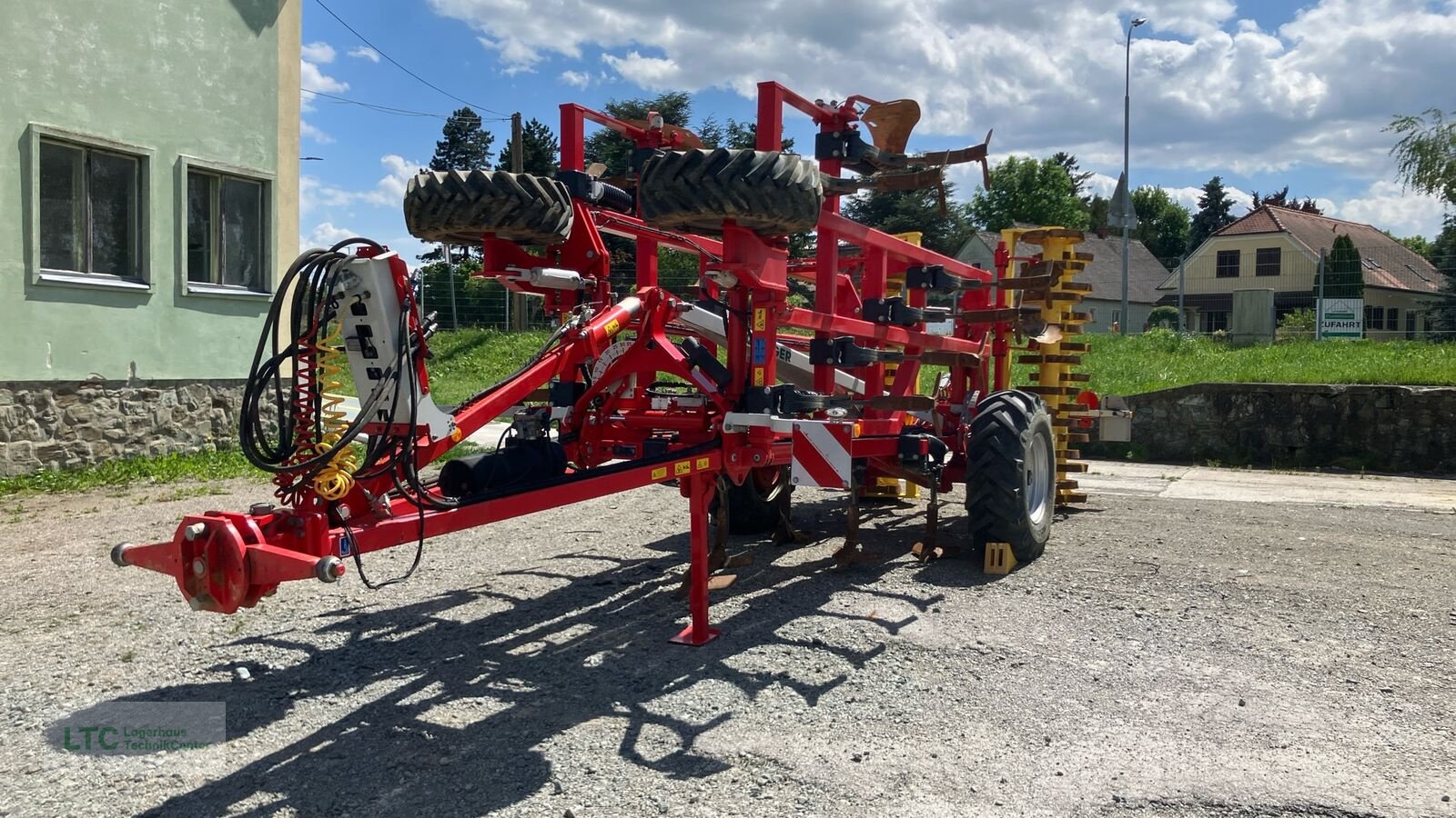Grubber des Typs Pöttinger Terria 5040, Vorführmaschine in Großpetersdorf (Bild 2)