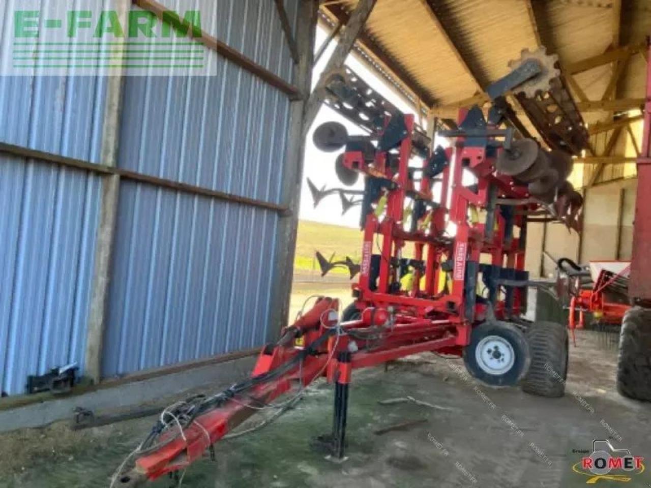 Grubber типа Quivogne 500, Gebrauchtmaschine в GENNES-SUR-GLAIZE (Фотография 2)