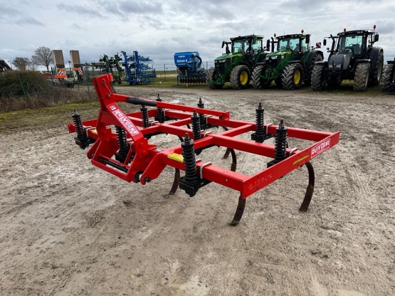 Grubber vrste Quivogne CH 3R, Gebrauchtmaschine v PITHIVIERS Cedex (Slika 1)