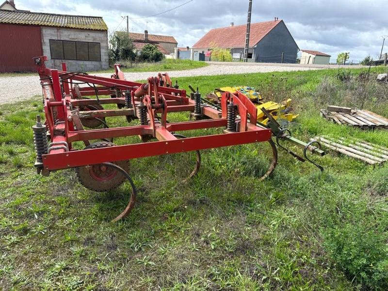 Grubber типа Quivogne CH13D, Gebrauchtmaschine в CHAUMONT (Фотография 2)
