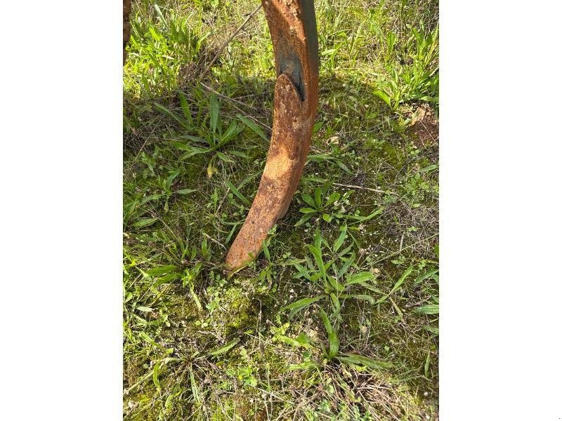 Grubber типа Quivogne CH13D, Gebrauchtmaschine в CHAUMONT (Фотография 4)