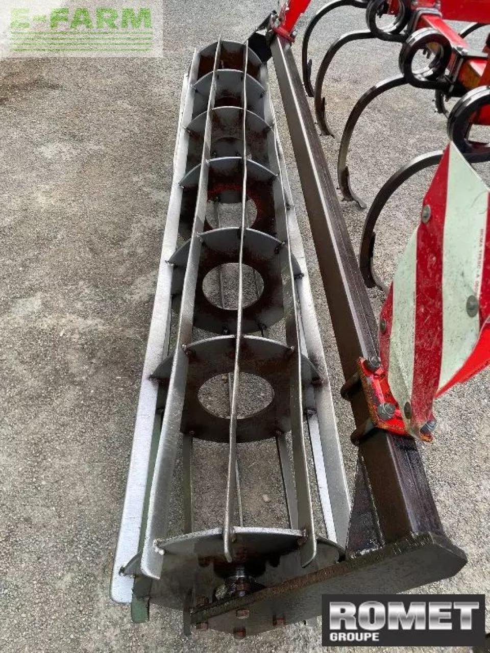 Grubber du type Quivogne cl 35, Gebrauchtmaschine en GENNES-SUR-GLAIZE (Photo 4)