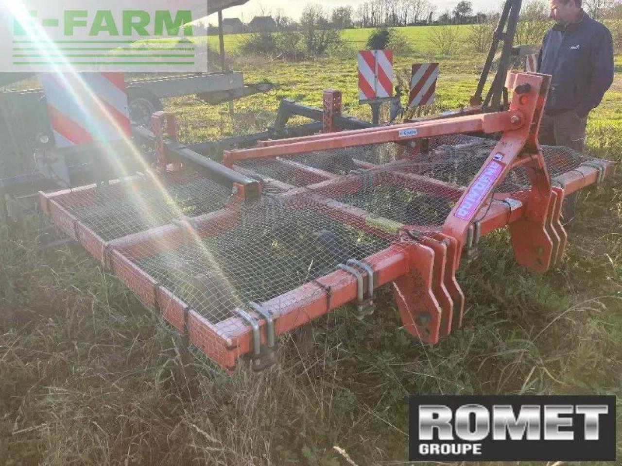 Grubber du type Quivogne cl 35, Gebrauchtmaschine en GENNES-SUR-GLAIZE (Photo 3)