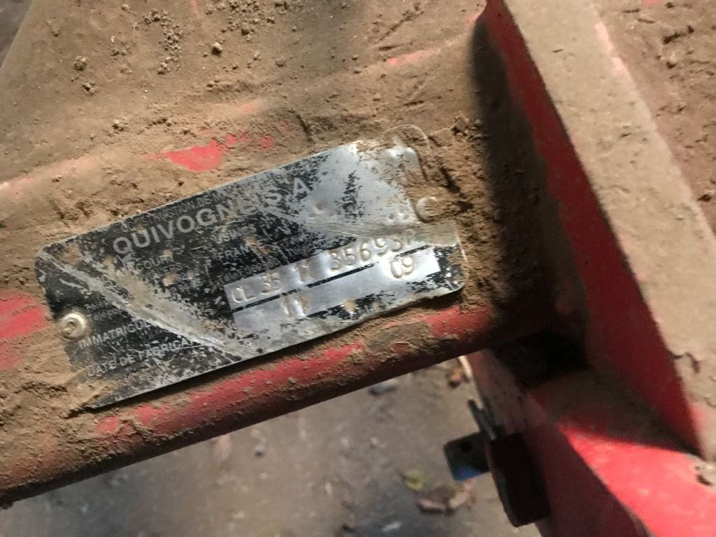 Grubber типа Quivogne CL35, Gebrauchtmaschine в ST MARTIN EN HAUT (Фотография 6)