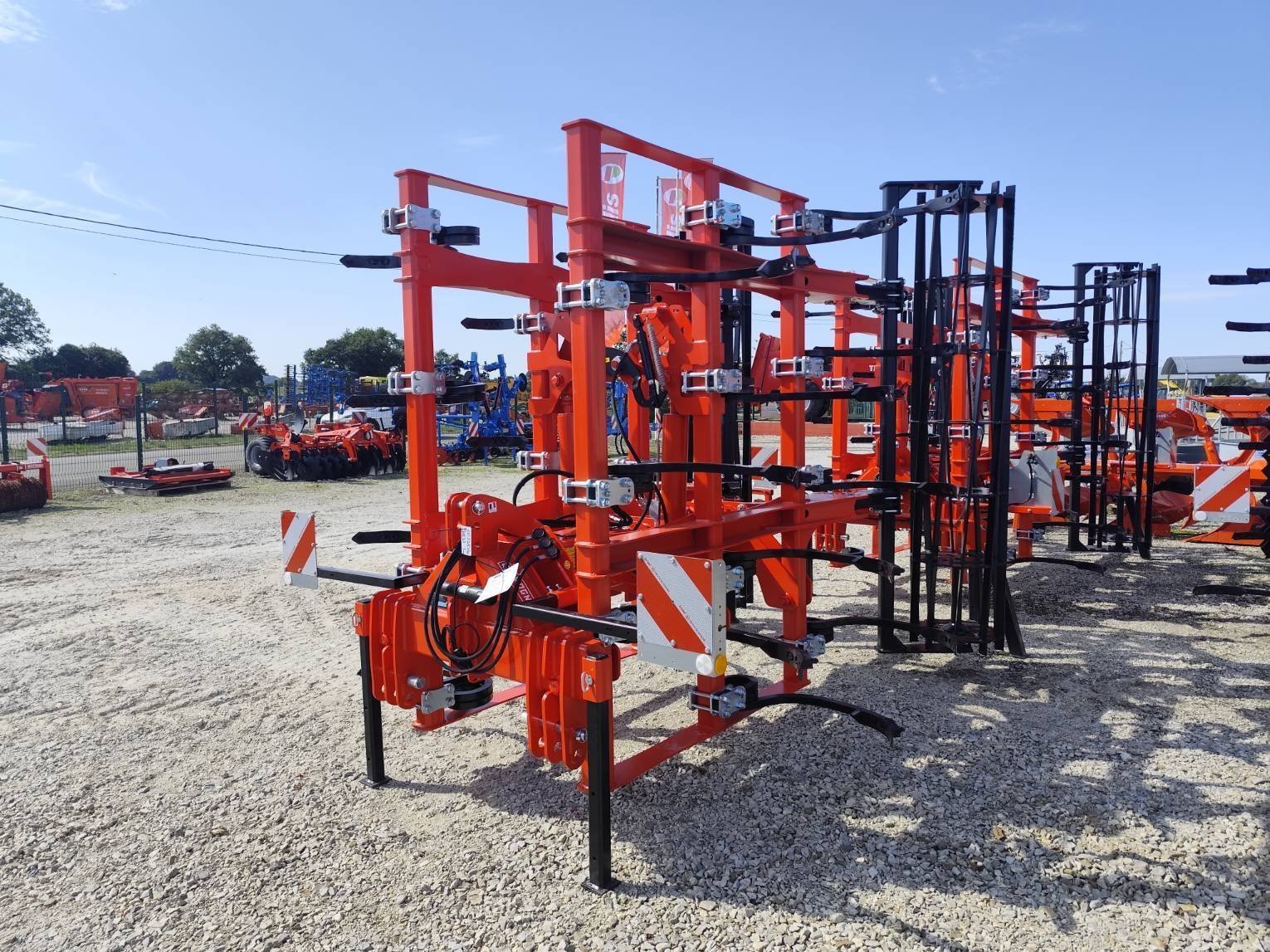 Grubber van het type Quivogne CLR 35, Gebrauchtmaschine in Le Horps (Foto 3)