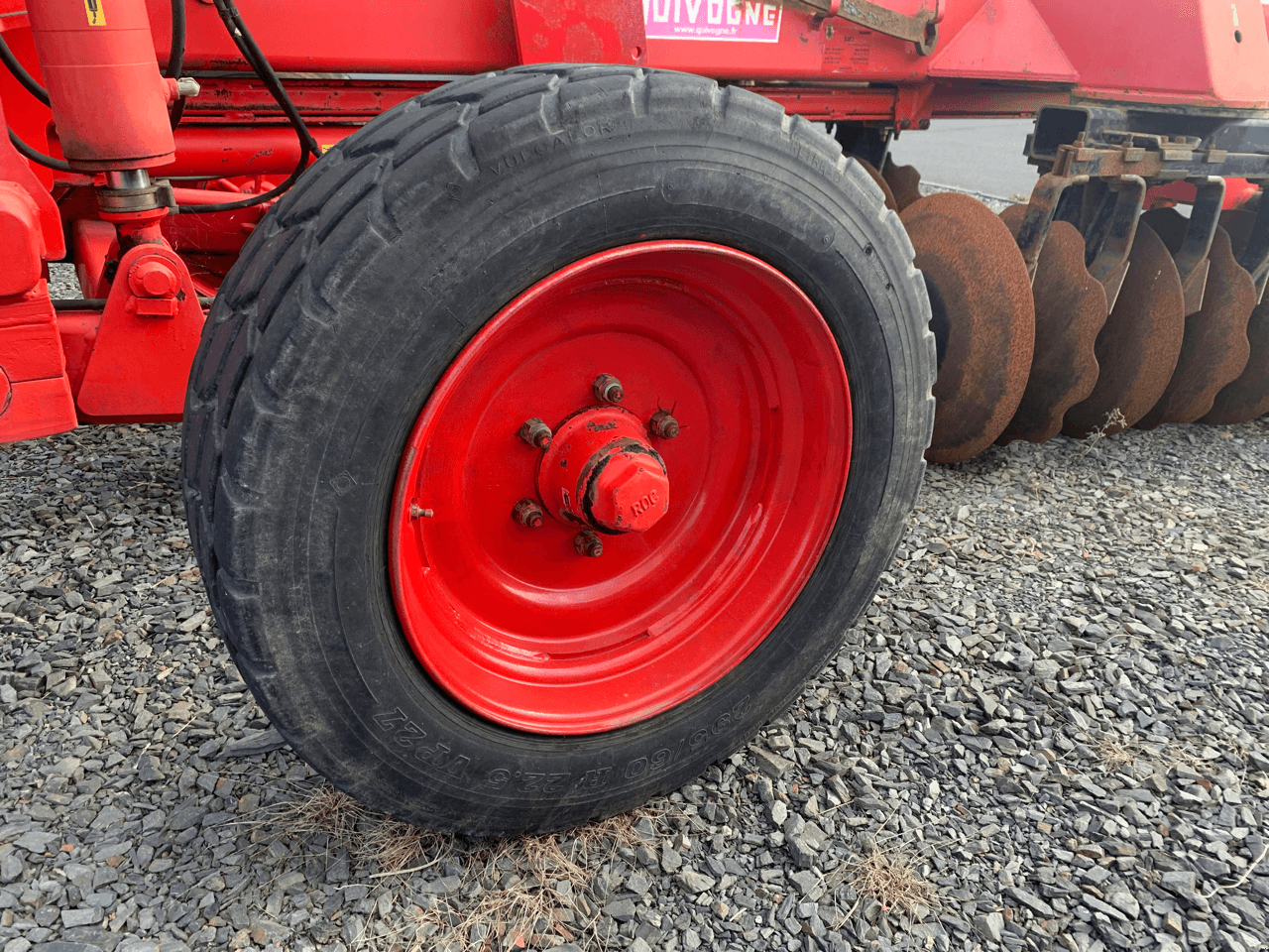 Grubber typu Quivogne DECHAUMEUR A DISQUES, Gebrauchtmaschine v CONDE SUR VIRE (Obrázek 10)