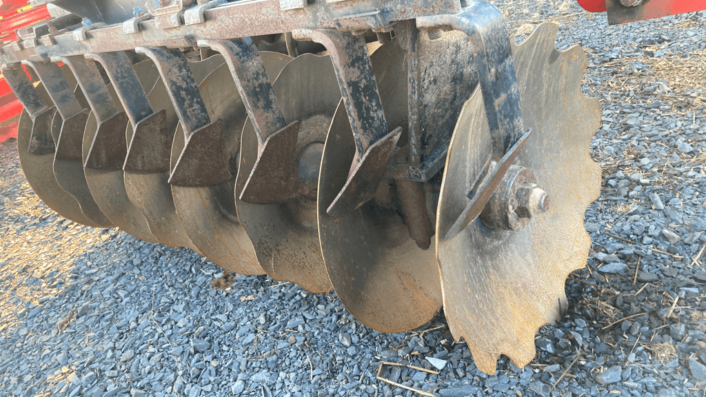 Grubber typu Quivogne DECHAUMEUR A DISQUES, Gebrauchtmaschine v CONDE SUR VIRE (Obrázek 4)