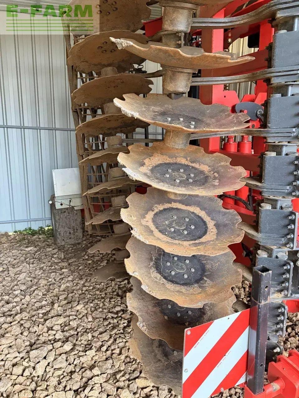 Grubber van het type Quivogne diskacrop, Gebrauchtmaschine in CHAUVONCOURT (Foto 3)