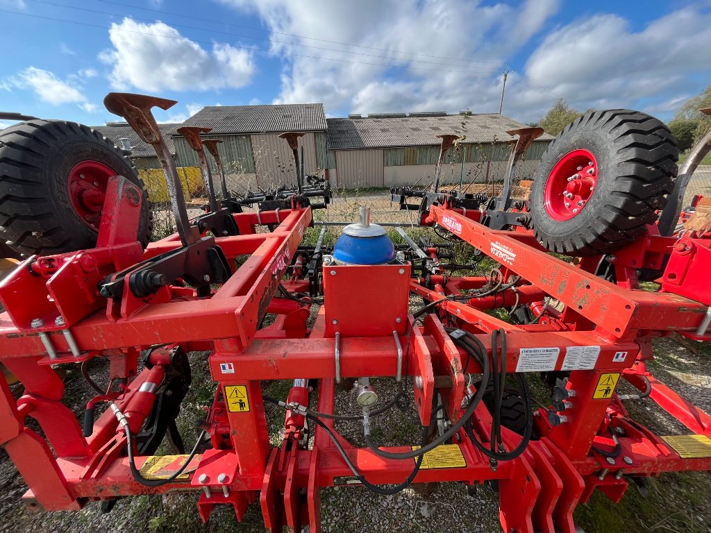 Grubber Türe ait Quivogne EX 19, Gebrauchtmaschine içinde Saint-Rémy (resim 10)