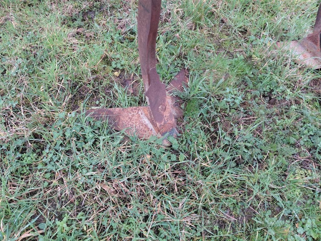 Grubber του τύπου Quivogne MAXICULTEUR 4 M. 9 NSM, Gebrauchtmaschine σε BRAS SUR MEUSE (Φωτογραφία 10)