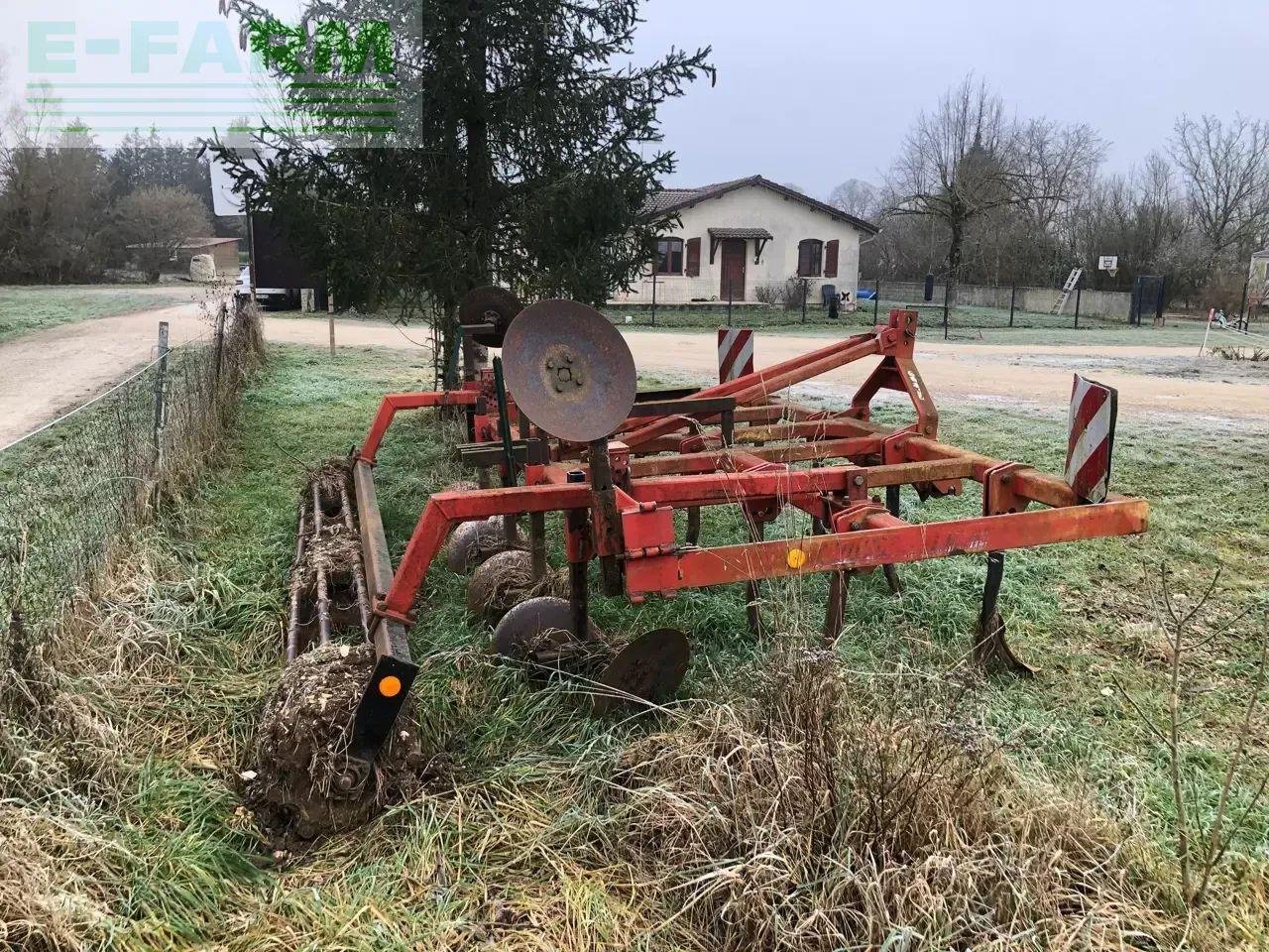 Grubber typu Quivogne maxiculteur 9d, Gebrauchtmaschine v CHAUVONCOURT (Obrázek 4)