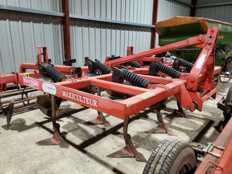 Grubber van het type Quivogne MAXICULTEUR, Gebrauchtmaschine in BRAY en Val (Foto 2)