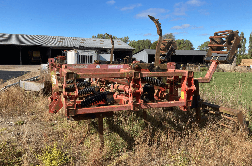 Grubber typu Quivogne MAXICULTEUR, Gebrauchtmaschine v CINTHEAUX (Obrázek 10)