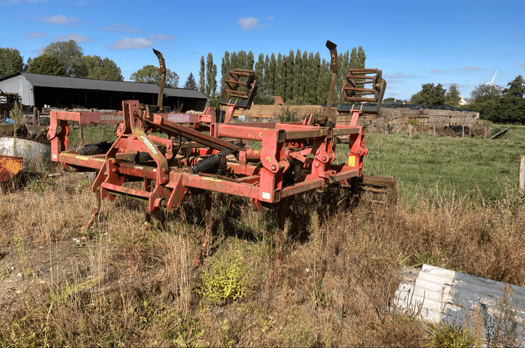 Grubber typu Quivogne MAXICULTEUR, Gebrauchtmaschine v CINTHEAUX (Obrázek 1)