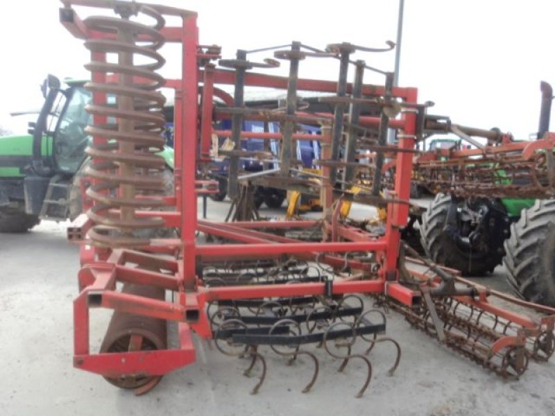 Grubber типа Quivogne PREPARATION DE SOLS, Gebrauchtmaschine в MOULLE (Фотография 7)