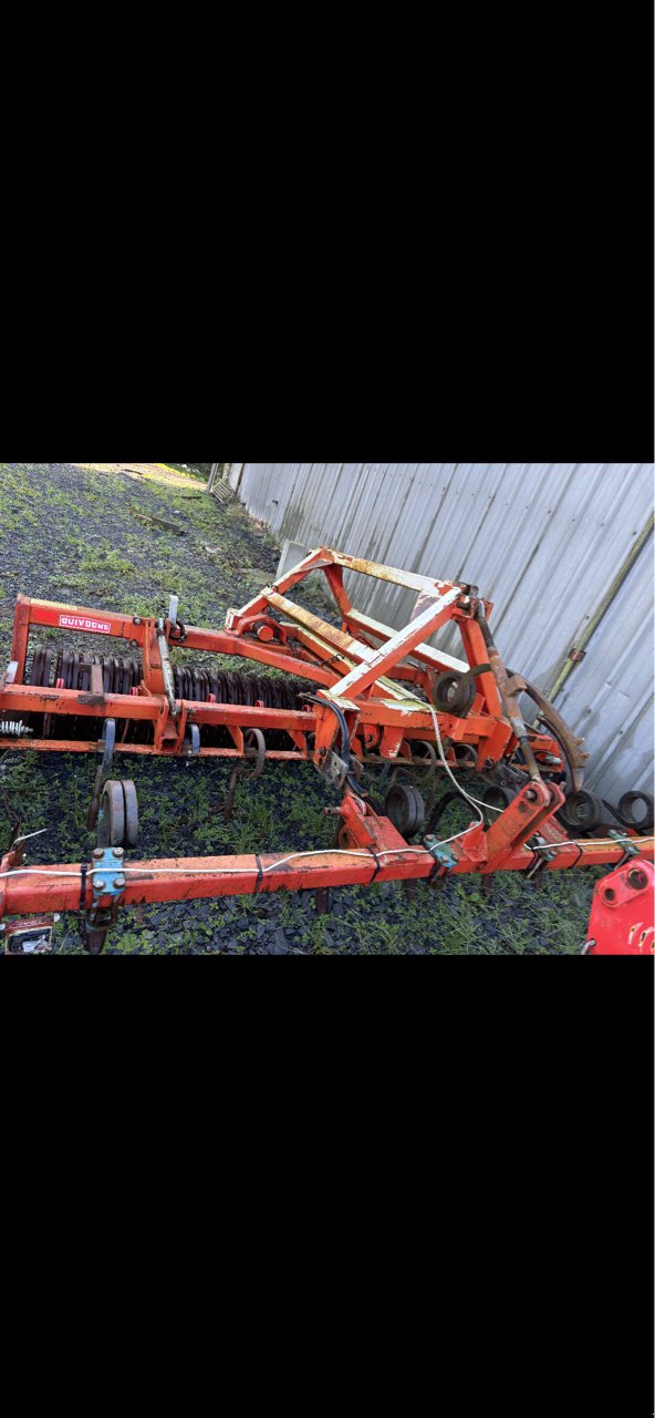 Grubber типа Quivogne RSP, Gebrauchtmaschine в MALESTROIT (Фотография 2)
