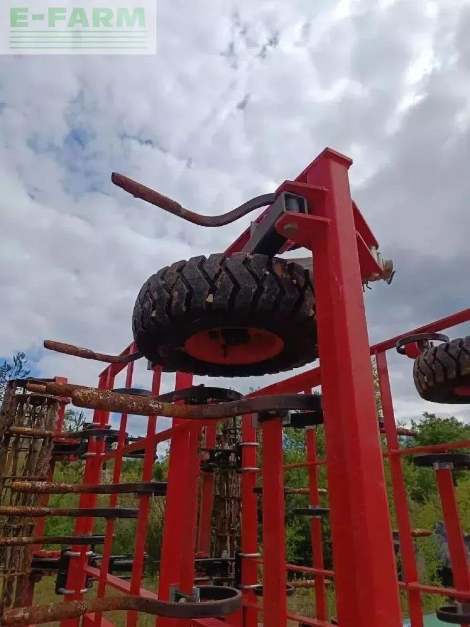 Grubber tip Quivogne vr 600 ng, Gebrauchtmaschine in CHAUVONCOURT (Poză 6)