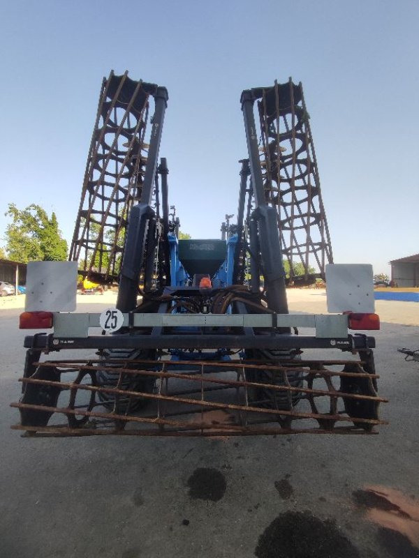 Grubber des Typs Rabe Big Bull, Gebrauchtmaschine in FRESNAY LE COMTE (Bild 5)