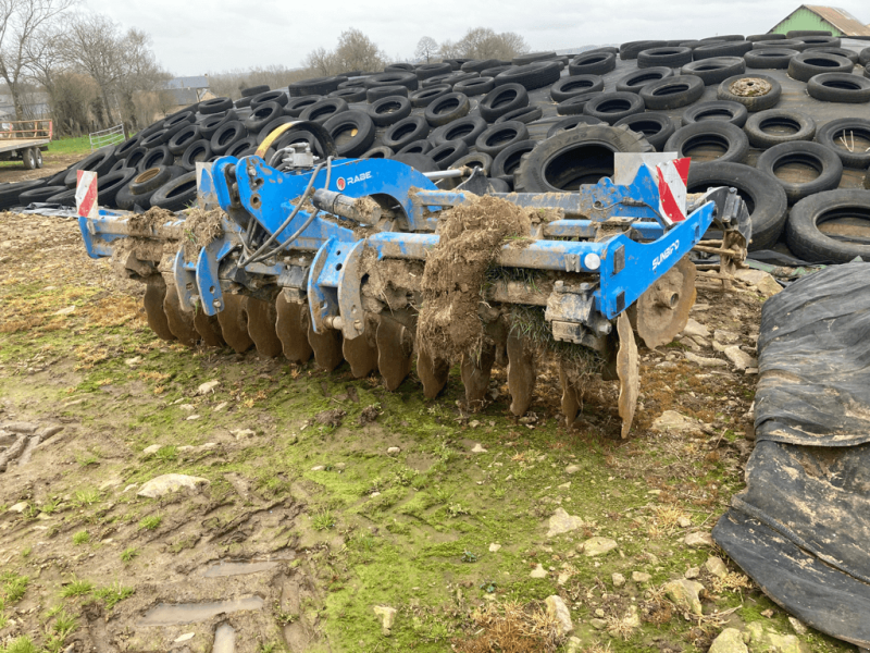 Grubber du type Rabe SUNBIRD, Gebrauchtmaschine en CONDE SUR VIRE (Photo 1)