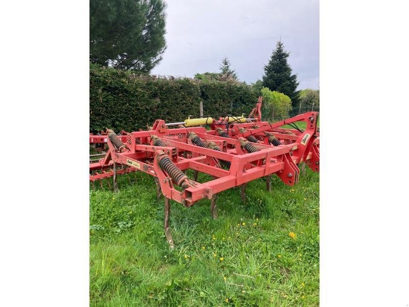 Grubber typu Rau 4,5m, Gebrauchtmaschine v BRAY en Val (Obrázek 2)