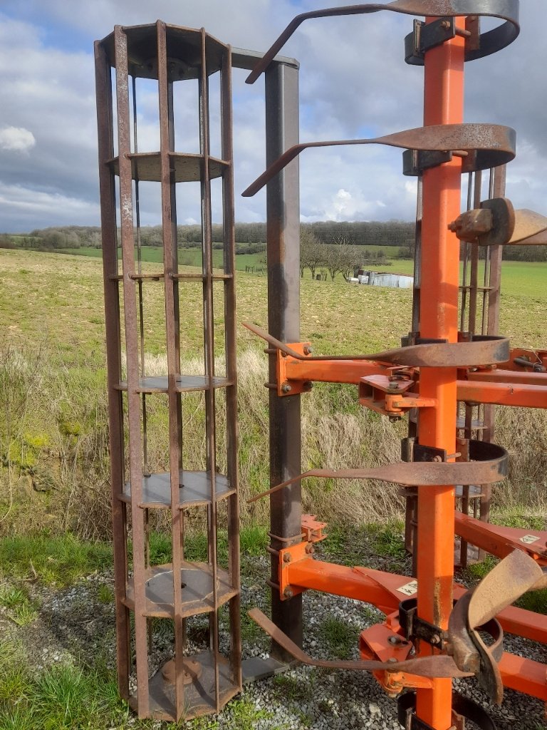 Grubber des Typs Razol Malika, Gebrauchtmaschine in Lérouville (Bild 5)