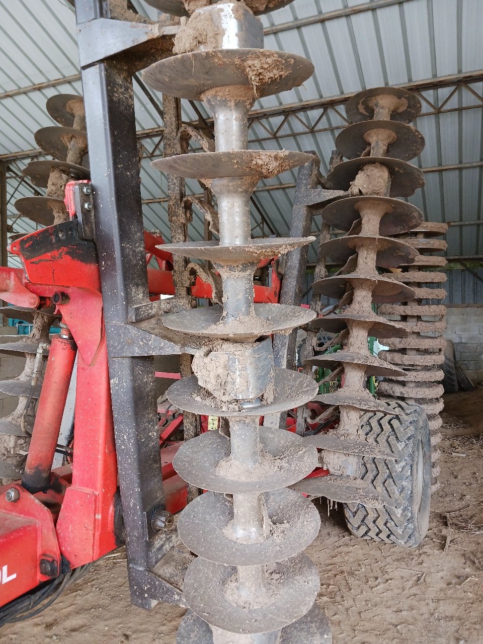 Grubber des Typs Razol RZH40, Gebrauchtmaschine in SAINT JAMES (Bild 3)