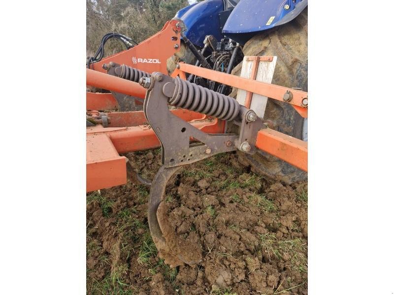 Grubber Türe ait Razol TEOS, Gebrauchtmaschine içinde BRAY en Val (resim 3)