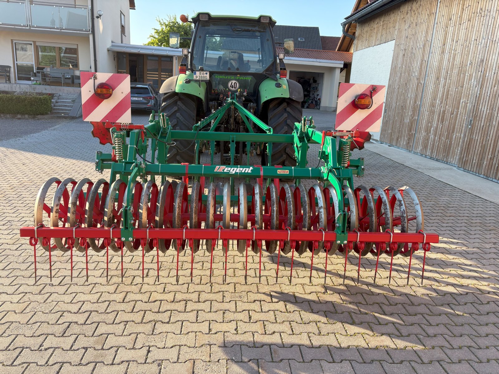 Grubber of the type Regent Tukan MSG 300, Gebrauchtmaschine in Mintraching (Picture 2)