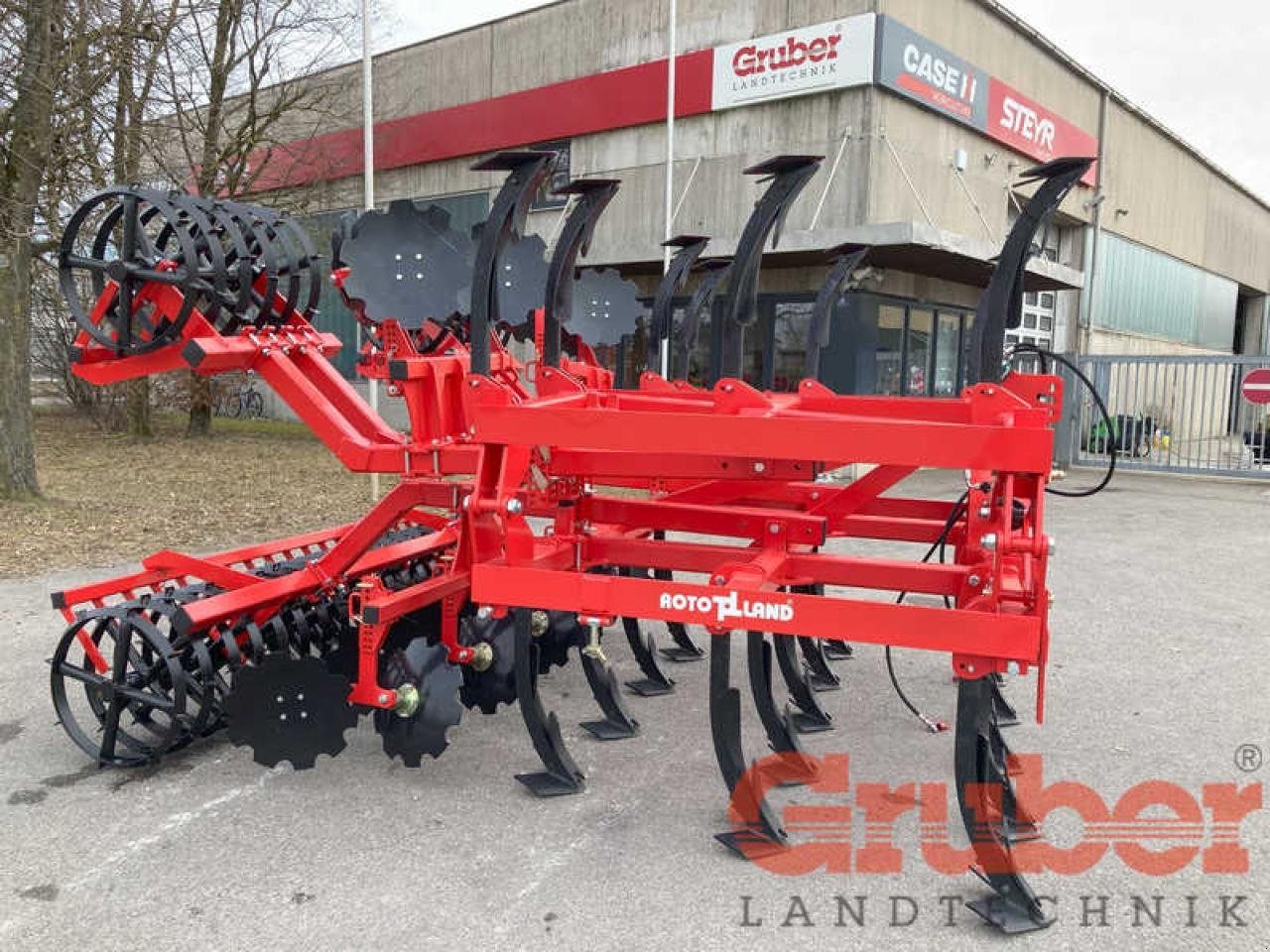 Grubber of the type Rotoland TOP 4.8 H, Neumaschine in Hartkirchen (Picture 1)