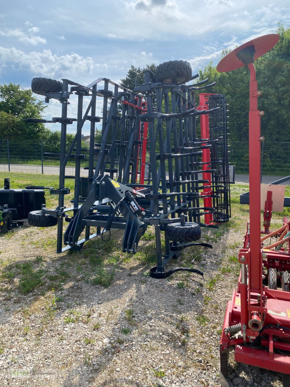 Grubber tip Saphir AllStar 601 Longline, 45 Herkuleszinken, Gänsefußschar, Nachstriegel GE 601, Neumaschine in Nördlingen (Poză 1)