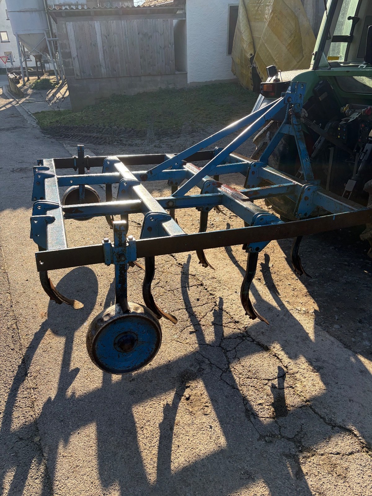 Grubber of the type Schmotzer 11 Zinken, Gebrauchtmaschine in Burgbernheim OT Schwebheim (Picture 3)