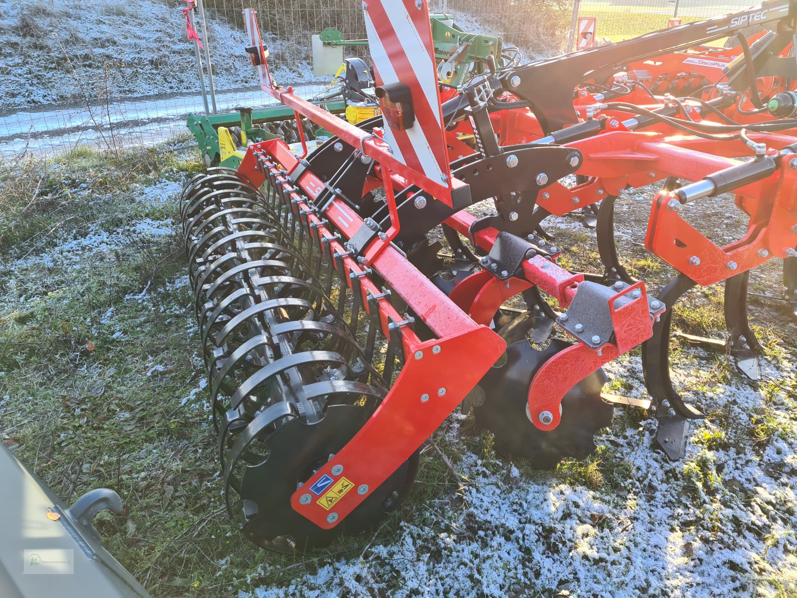 Grubber des Typs Siptec Dracon M HD 300, Neumaschine in Donnersdorf (Bild 3)