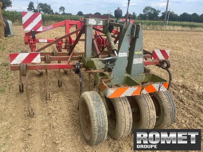 Grubber typu Sonstige 300, Gebrauchtmaschine v Gennes sur glaize (Obrázek 2)