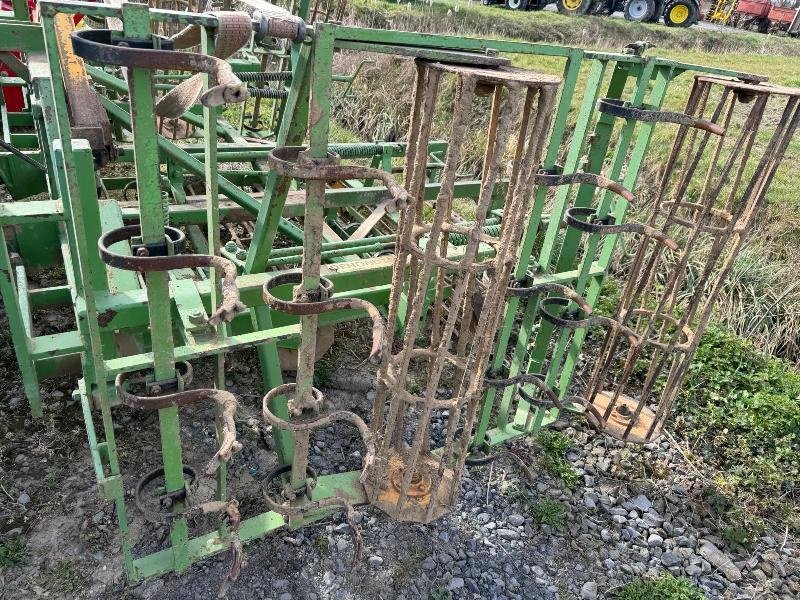 Grubber of the type Sonstige 4 METRES, Gebrauchtmaschine in Richebourg (Picture 2)