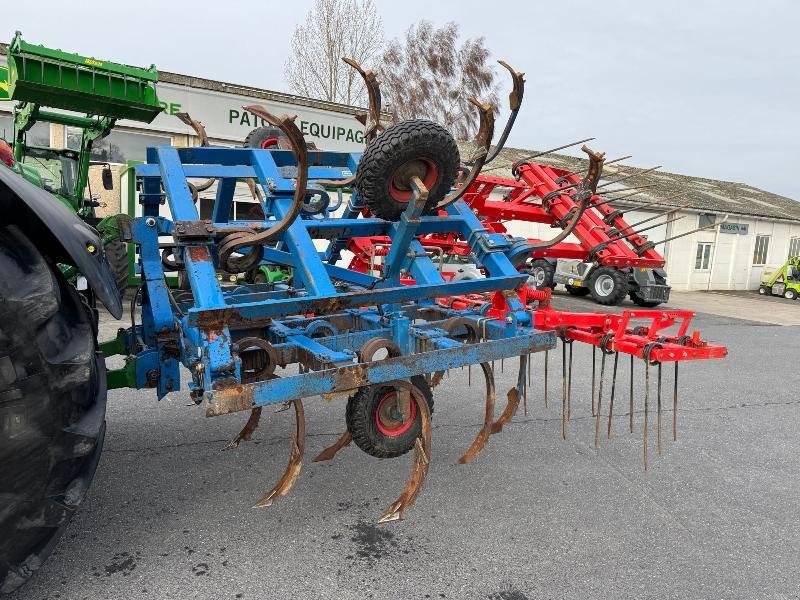 Grubber du type Sonstige 5M60, Gebrauchtmaschine en Wargnies Le Grand (Photo 1)