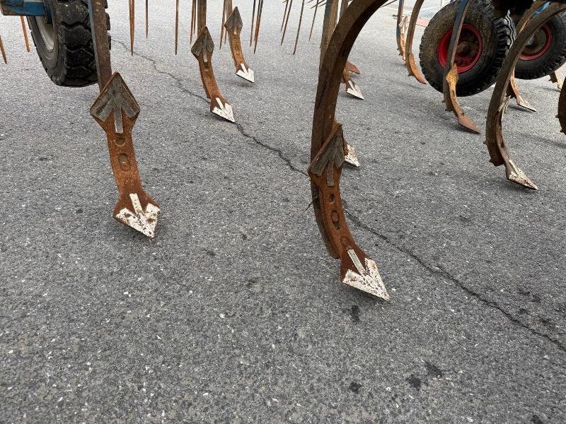 Grubber typu Sonstige 5M60, Gebrauchtmaschine v Wargnies Le Grand (Obrázek 4)