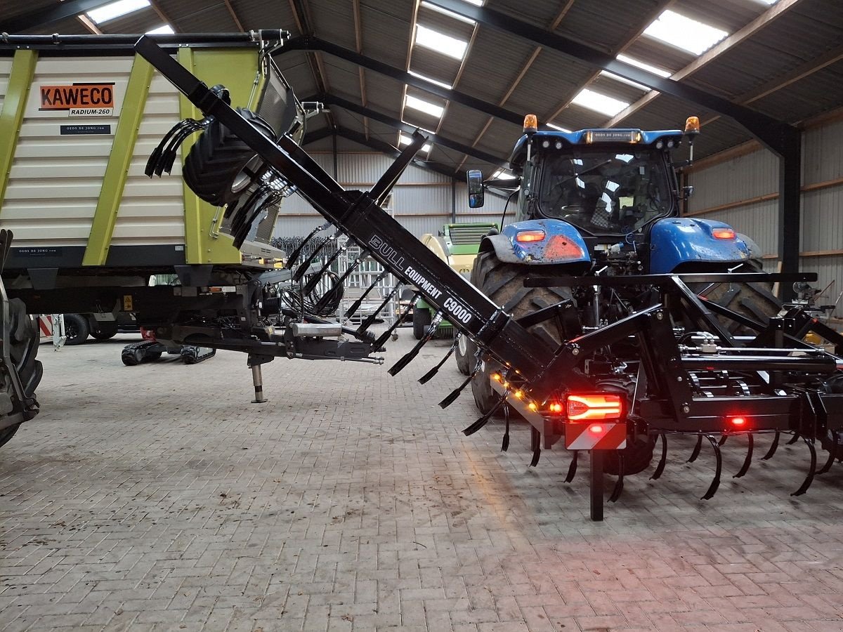 Grubber des Typs Sonstige Bull Equipment C9000, Neumaschine in Donkerbroek (Bild 9)