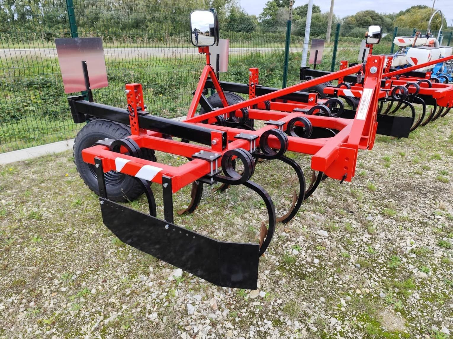 Grubber of the type Sonstige CHISEL, Gebrauchtmaschine in Le Horps (Picture 1)