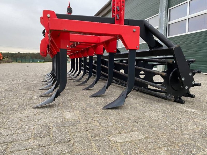 Grubber of the type Sonstige CULTIVATOR 5 meter, Gebrauchtmaschine in Roosendaal (Picture 1)