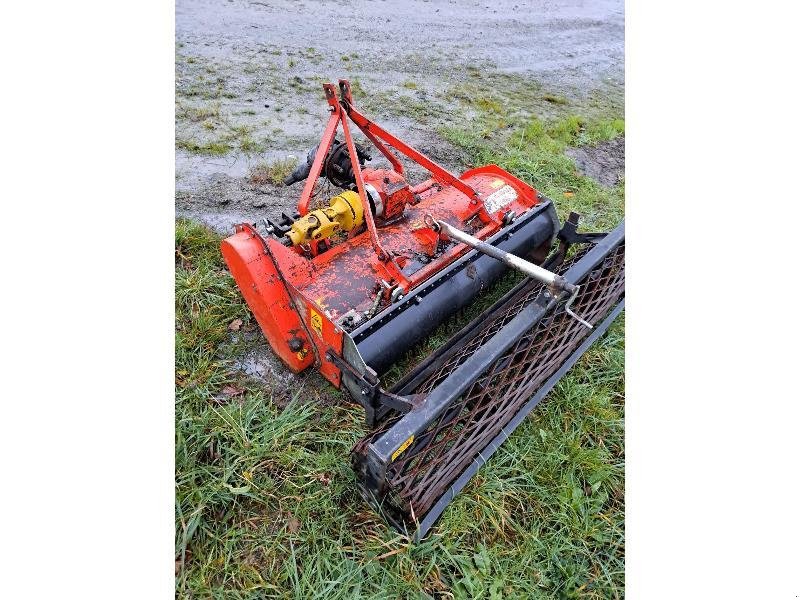 Grubber типа Sonstige ENFOUISSEUR, Gebrauchtmaschine в PLUMELEC (Фотография 4)