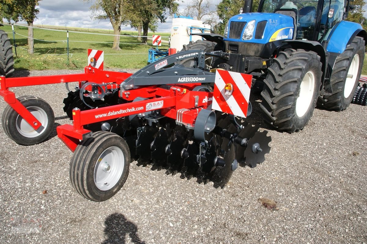 Grubber a típus Sonstige Frontpacker Aggressiv-3,0m-NEU, Neumaschine ekkor: Eberschwang (Kép 1)