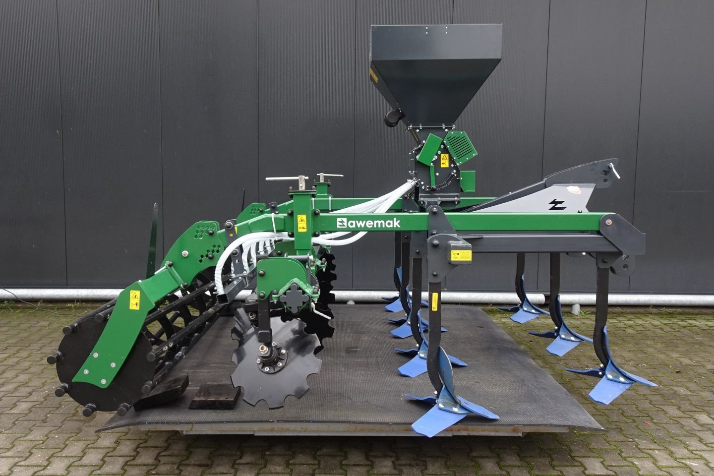 Grubber des Typs Sonstige Hofstede Awemak Hofstede Awemak Vleugelschaar cultivator, Neumaschine in Staphorst (Bild 3)